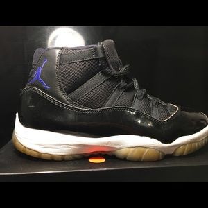 Jordan 11 “space jam”